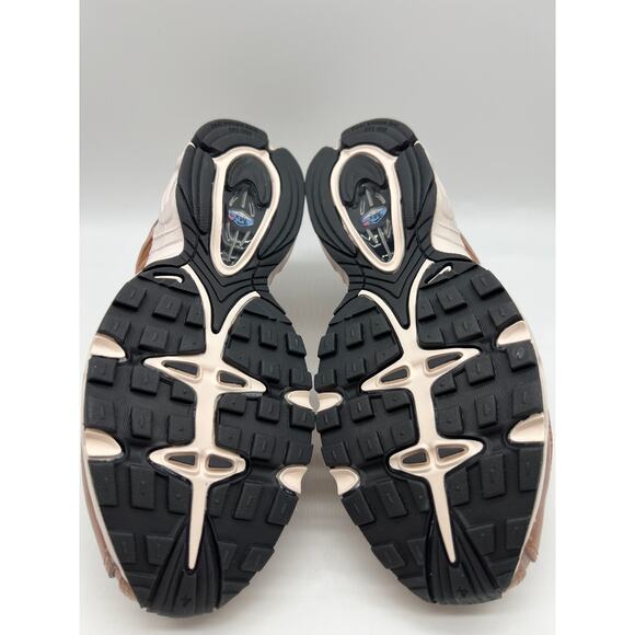 Nike Women's Air Max Tailwind IV Metallic Bronze CT1184-900 Size 9.5 - Picture 4 of 12